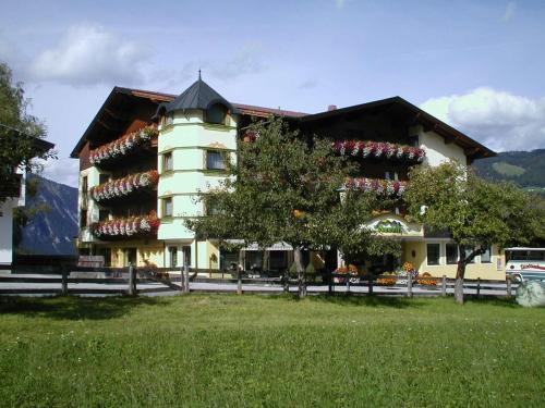 Hotel Neuwirt, Brandenberg bei Steinberg am Rofan