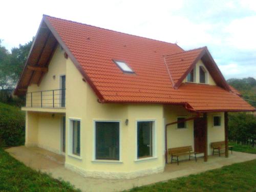 Casa Cristian