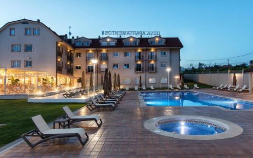 . Apartamentos Dena