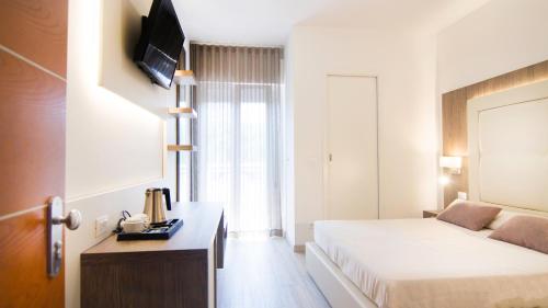 1 queen bed