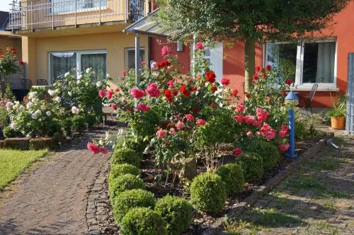 Ferienhaus Schloss-Garten in Kapellen-Drusweiler, Deutschland