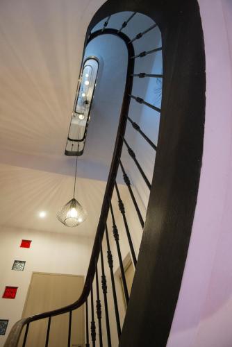 O Carré Croisette Cannes - image 8