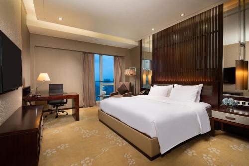 Crowne Plaza Taizhou, an IHG Hotel