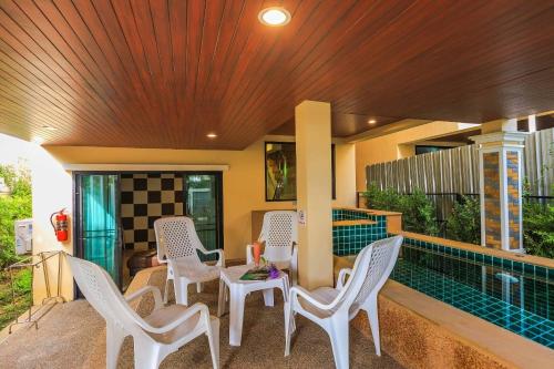 Balcony/terrace, Aonang Oscar Pool Villa in Krabi