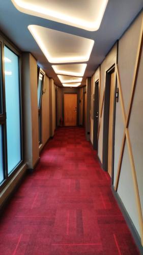 Triada Hotel Karakoy - image 12