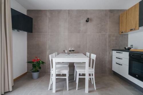 Iekārtas, Cilento Victory House in Serramezzana