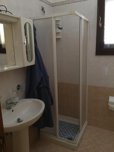 Shower, O sole mio appartament in Monteroni di Lecce