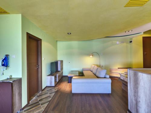 Hotel Continental – Kiten