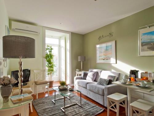 Lisbon Colours Bairro Alto Apartments - image 3