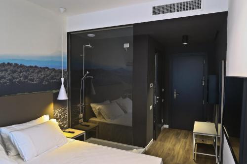 Shower, Best Western Hotel Corsi in Fiumicino Airport