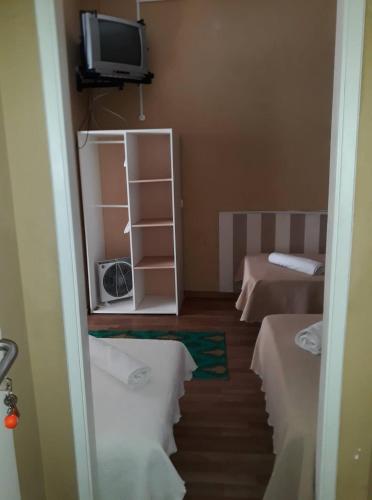  Hostel Limas Albufeira in Albufeira