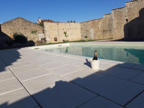 Les Volets Verts Aulnay chambre d'hôte Forêt d'Aulnay