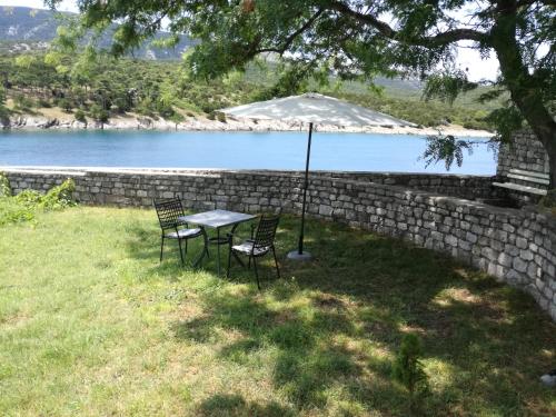  Apartments Stela Apsirtides, Unterkunft in Osor