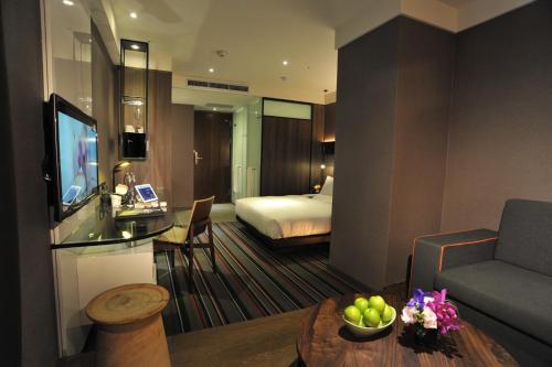 20941948 WESTGATE Hotel