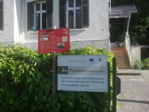Pension Grafliche Villa 9.8km von Lindendorf entfernt