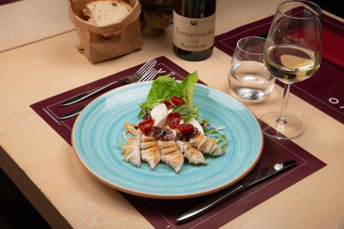 Toit ja joogid, Vivo Hotel in Pieve a Nievole