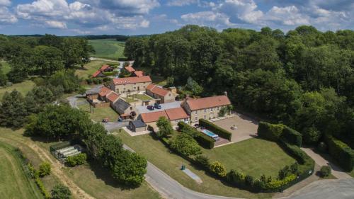 High Oaks Grange - Glamping 4