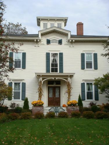 Antique Mansion B & B