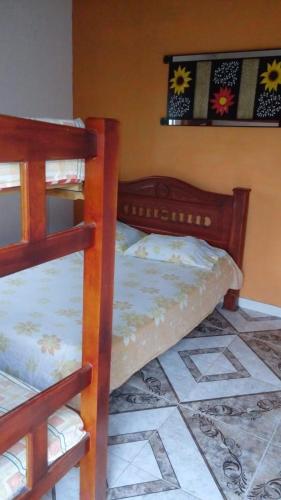 1 double bed, 2 bunk beds