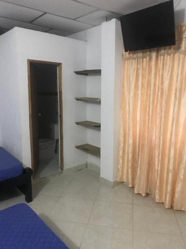 2 double beds