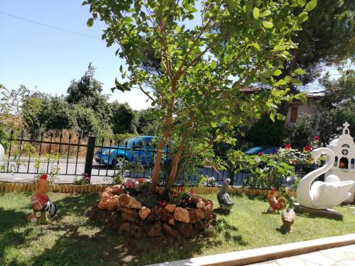  Swan's garden olympus luxury apartment in Litochoro