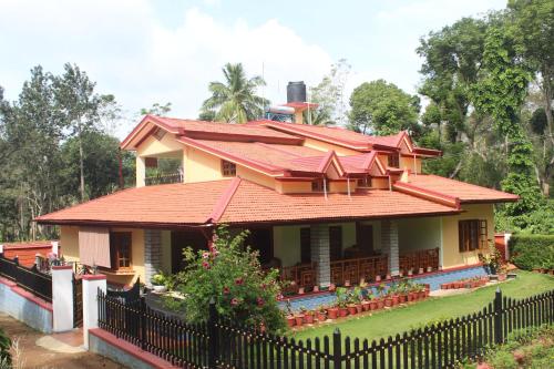 Whistling Woods Farm Stay Coorg