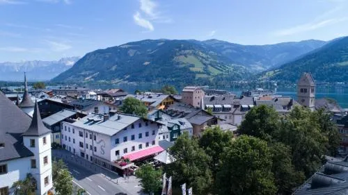 Hotel Steinerwirt1493 in Zell am See, Österreich