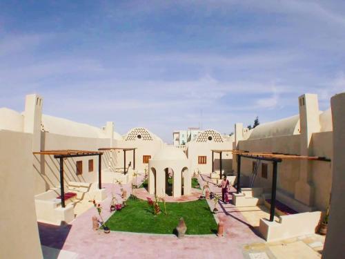 badawiya farafra hotel in Farafra