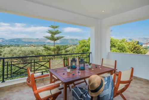 V & H House – Zakynthos, SC