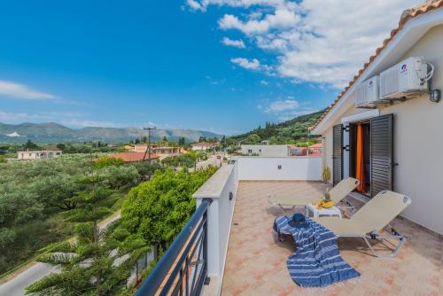 V & H House – Zakynthos, SC