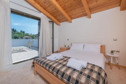 V & H House – Zakynthos, SC