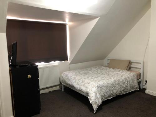 Budget Double Bedroom