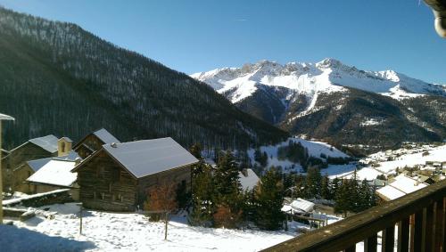 周邊環境, Chalet le Genepy with amazing views! in 凱哈斯地區莫利納