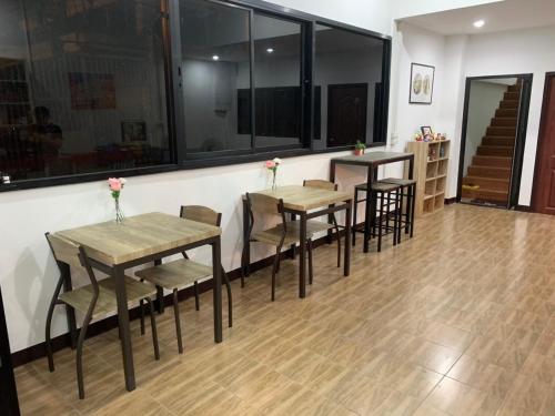 Happy Home Hostel – Samut Prakan, NY