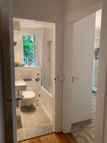 Ferienwohnung West - image 3