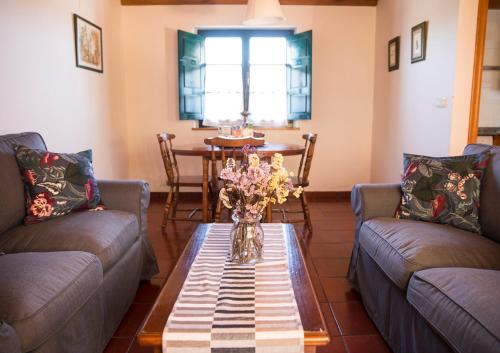 Casa Rural Camangu 3
