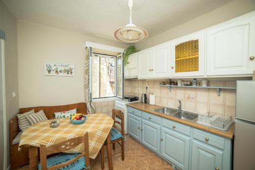  Next 2 Cathedral - Corcyra apartment in Korfu-Stadt