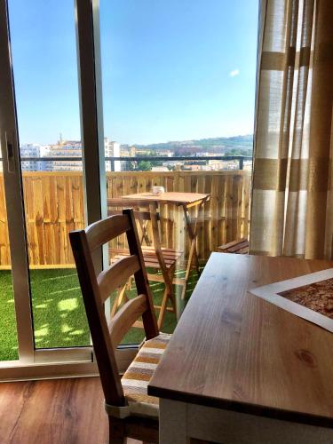 City Central Upper Floor Sunny Terrace 5