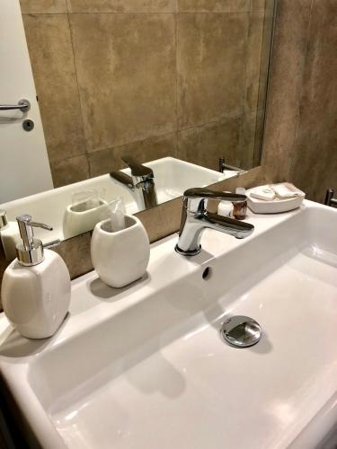 Double Room with Balcony image 10
