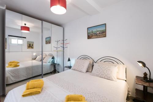  Historic Centre Home Air-Con in Ferragudo