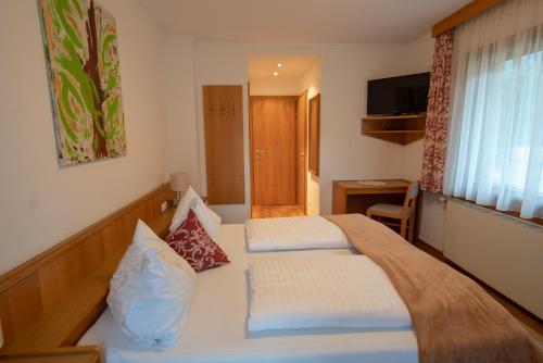 Alpenhotel Badmeister – Flattach, WA