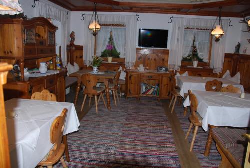 บริการและสิ่งอำนวยความสะดวก, Rosumerhof in อุนเทอร์เคียร์เชน