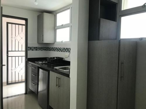 One-Bedroom Apartment room in EDIFICIO PALANOA APTO 507PQ FRENTE a PLAYA RODADERO
