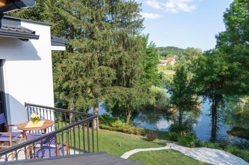  Pampas apartments Mrežnica in Duga Resa