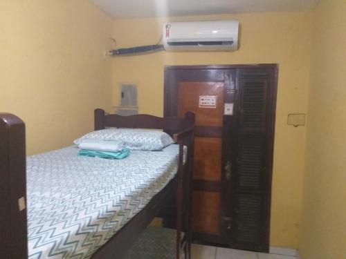 Family Room image 10