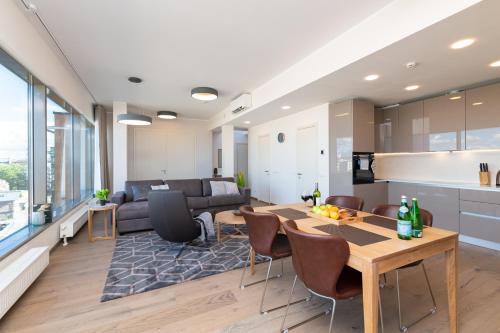Central Lootsi Penthouse, Tallinn (photo 10)