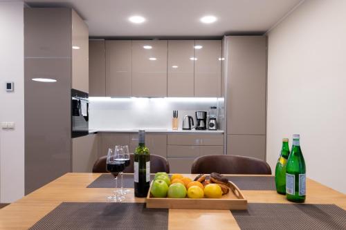 Central Lootsi Penthouse, Tallinn (photo 4)