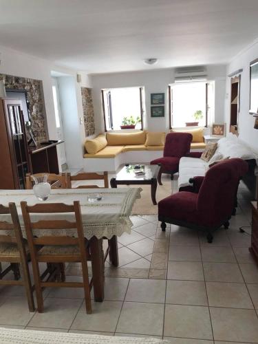  Marina's place in Ermioni