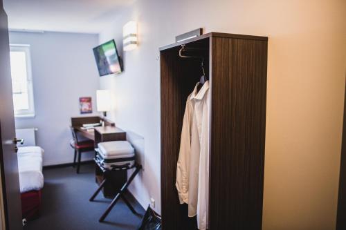 DC Hotel & Restaurant Charleroi Airport - image 8