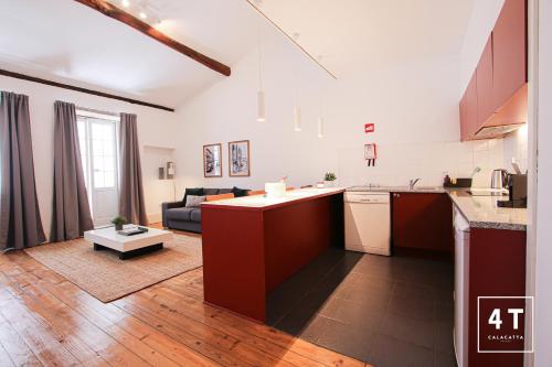 Calacatta Housing 3